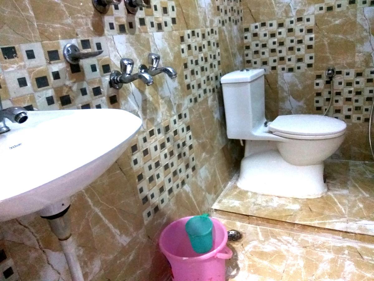 Hotel R K Palace Supaul Buitenkant foto